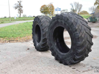 Räder, Reifen, Felgen & Distanzringe Trelleborg 710/75 R42