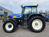 Schlepper / Traktor New Holland TM 190