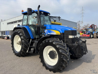 Schlepper / Traktor New Holland TM 190