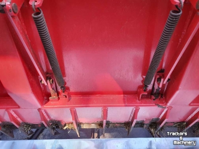 Selbstladender Futterverteilwagen Mullos Trioliet UKW  -3500