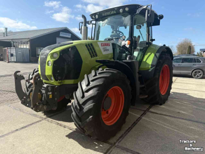Schlepper / Traktor Claas Arion 620