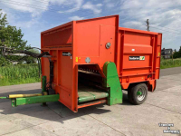 Siloblockverteilwagen Holaras Rabbit 5000
