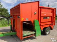Siloblockverteilwagen Holaras Rabbit 5000