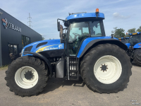 Schlepper / Traktor New Holland T7550