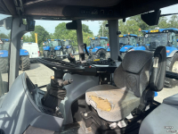 Schlepper / Traktor New Holland T7550