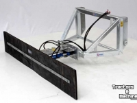 Sonstiges Landwirtschaftliche Transportmaschinen und Zubehör Qmac Modulo Gummischieber für Wegen 2700mm anbau  Matbro