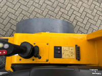 Radlader Eurotrac W13 shovel