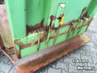 Selbstladender Futterverteilwagen  Strautmann Siloblitz 340 KA Kuiluithaalwagen