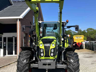 Schlepper / Traktor Claas Arion 420 CIS