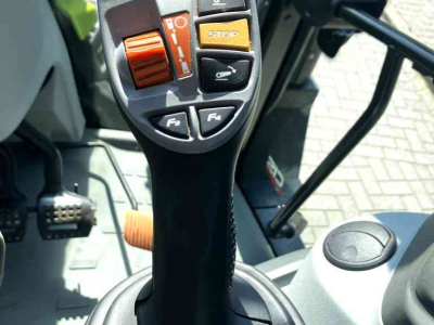 Schlepper / Traktor Claas Arion 420 CIS