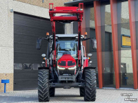 Schlepper / Traktor Massey Ferguson 5S145 EFFICIENT, DYNA 6, Stage V vol geveerd voorlader FL4220,  467 uren!!