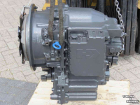 Baggerlader New Holland PowerShift Transmission voor L115 LB115B LB 110 LB90 CNH parts nr:84136448B