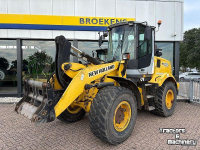 Radlader New Holland W130B