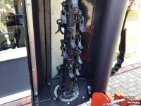 Mähausleger mit Schlegelmäher Kuhn Agri-Longer