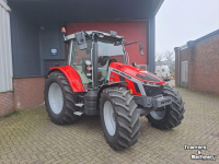 Schlepper / Traktor Massey Ferguson 5S.105 DYNA-4 EFFICIENT