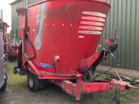 Futtermischwagen Vertikal Peecon VML 100