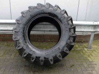 Räder, Reifen, Felgen & Distanzringe Pirelli 540/65 R28