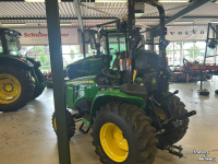 Obsttraktor John Deere 3025E