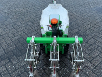 Sonstiges Rasen- und Grundstückspflegemaschinen und Zubehör NAIO OZ Robot