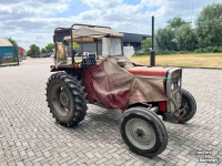 Schlepper / Traktor Massey Ferguson 240