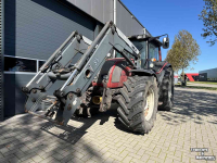 Schlepper / Traktor Valtra N141