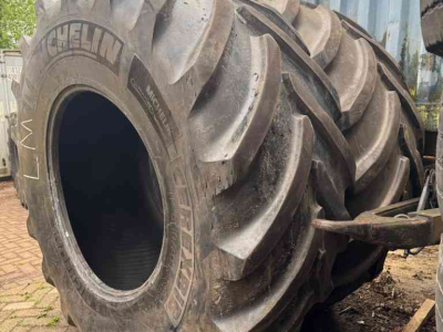 Räder, Reifen, Felgen & Distanzringe Michelin 800/70R38