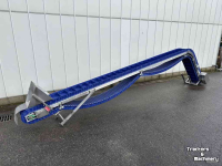 Förderband  Franz Nahrungsmittelmaschinen elevator  Stijle opvoerband met schakelband  30 cm breed