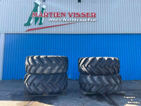Räder, Reifen, Felgen & Distanzringe Michelin 500/70R24 op 10 gaats JCB velgen