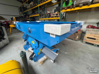 Düngerstreuer Lemken Tauri 8