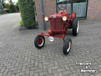 Gartentraktoren Farmall type cup en type H