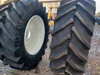 Räder, Reifen, Felgen & Distanzringe Trelleborg 650/65R38