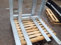 Sonstiges Erntemaschinen und Zubehör  Palletdrager  1000 kg