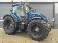 Schlepper / Traktor Valtra N174 Versu