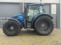 Schlepper / Traktor Valtra N174 Versu