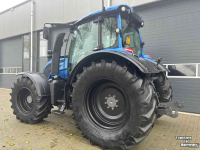 Schlepper / Traktor Valtra N174 Versu
