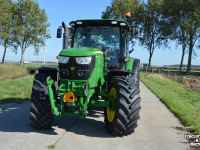 Schlepper / Traktor John Deere 6125R