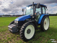 Schlepper / Traktor New Holland TL90