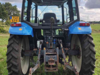 Schlepper / Traktor New Holland TL90