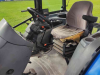 Schlepper / Traktor New Holland TL90