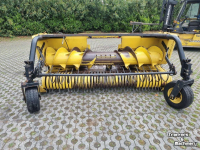 Maisgebiss New Holland 340W graspickup