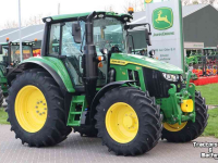 Schlepper / Traktor John Deere 6M125