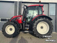 Schlepper / Traktor Valtra N175 Direct