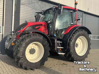 Schlepper / Traktor Valtra N175 Direct