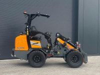 Radlader Giant G2300extra