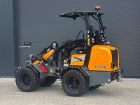 Radlader Giant G2300extra