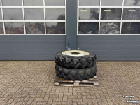 Räder, Reifen, Felgen & Distanzringe Michelin 12.4R32 op 6 gaats velg