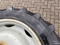 Räder, Reifen, Felgen & Distanzringe Michelin 12.4R32 op 6 gaats velg