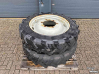 Räder, Reifen, Felgen & Distanzringe Michelin 12.4R32 op 6 gaats velg