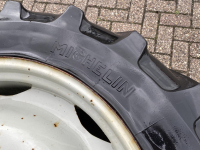 Räder, Reifen, Felgen & Distanzringe Michelin 12.4R32 op 6 gaats velg