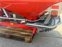 Düngerstreuer Kuhn Axis 40.1